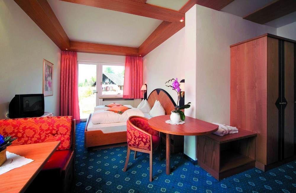 Anatol Hotel 4*
