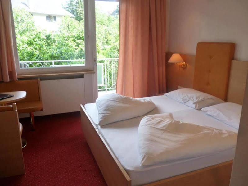 Anatol Hotel